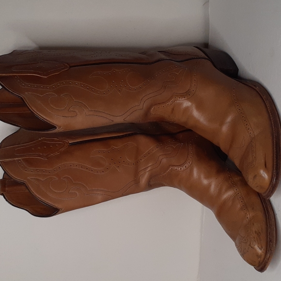 El Dorado Men's Cowboy Boots. - Picture 2 of 9